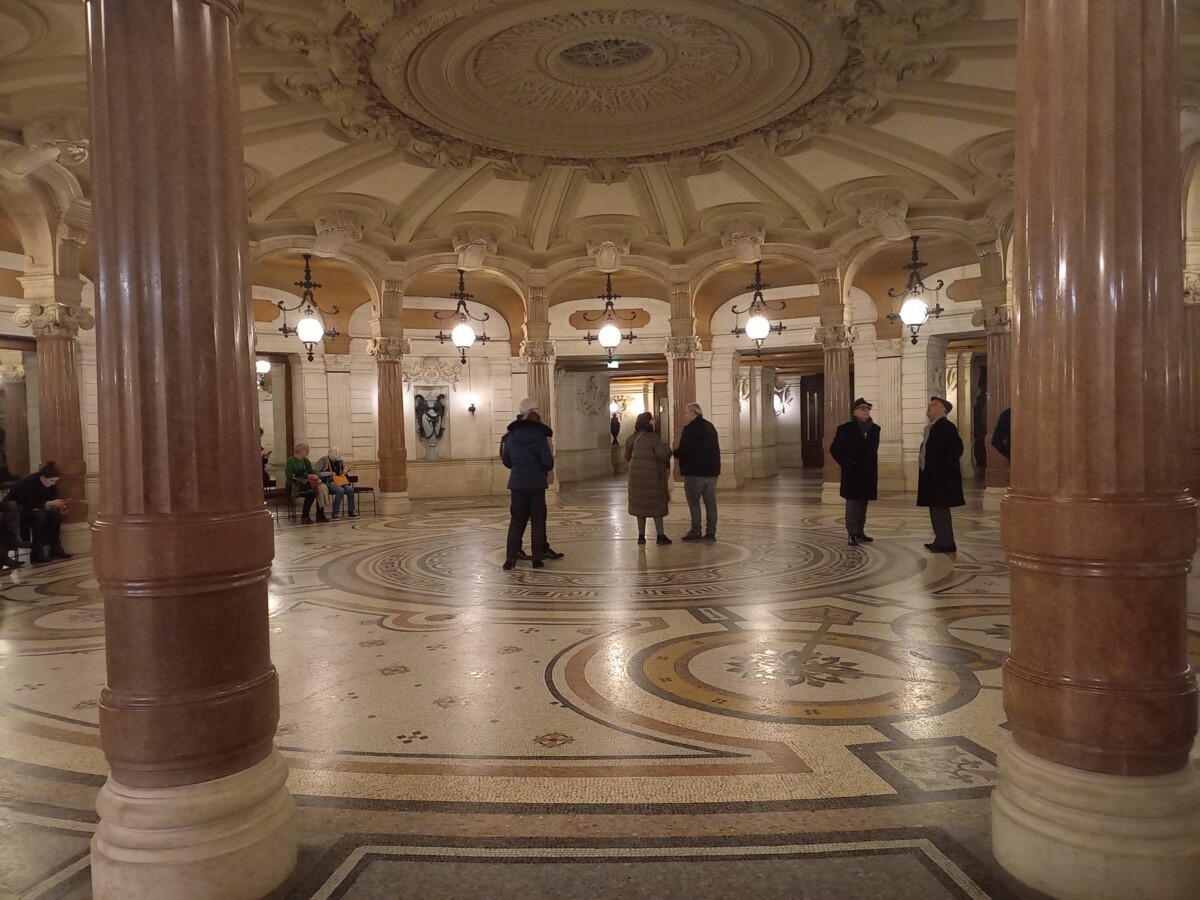 Visita Guiada a la Ópera Garnier, París Valeria Bula
