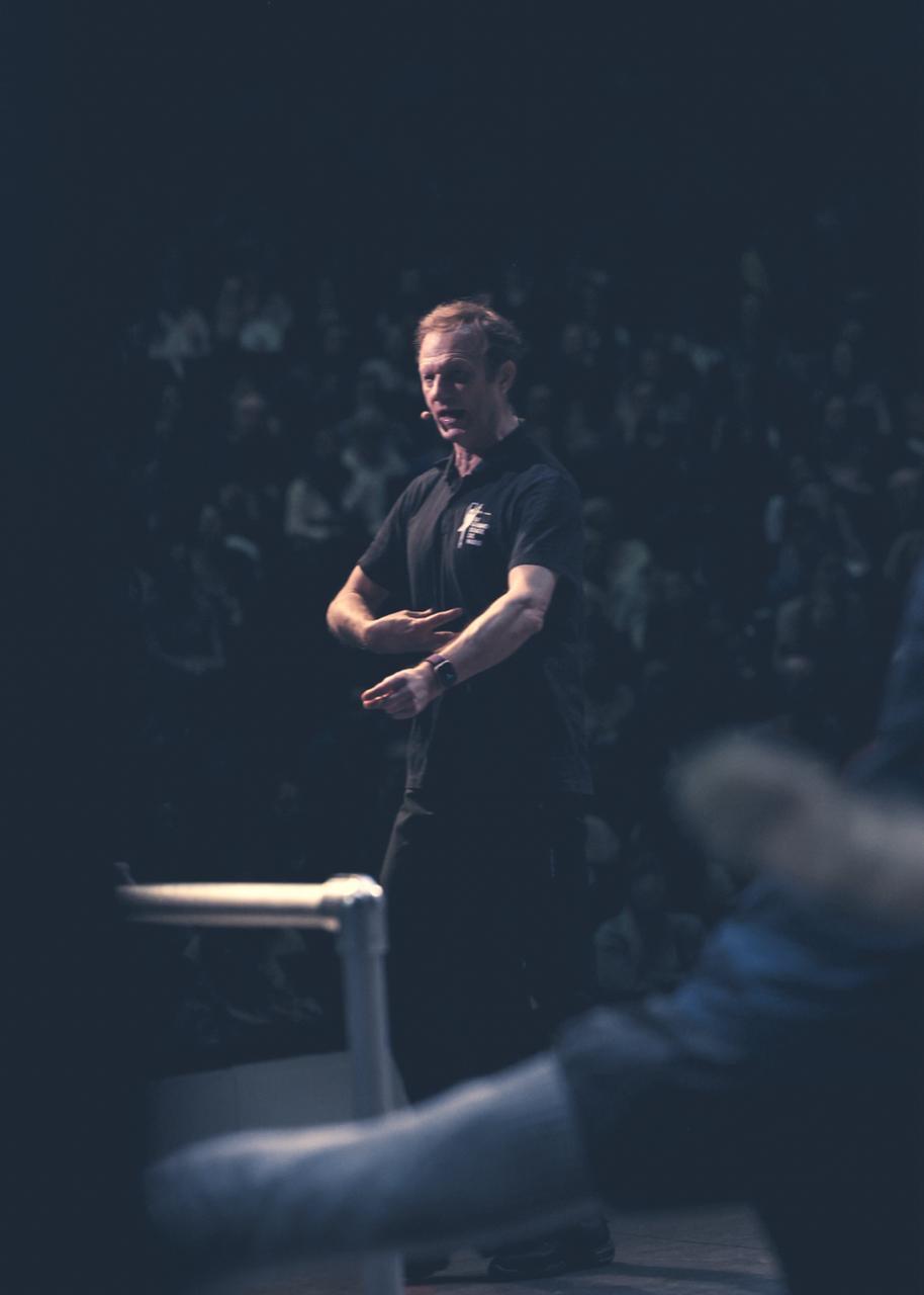 Photo avec l´aimable autorisation de Maria-Helena Buckley Photo Maestro Andrey Klemm Opéra de Paris Ballet