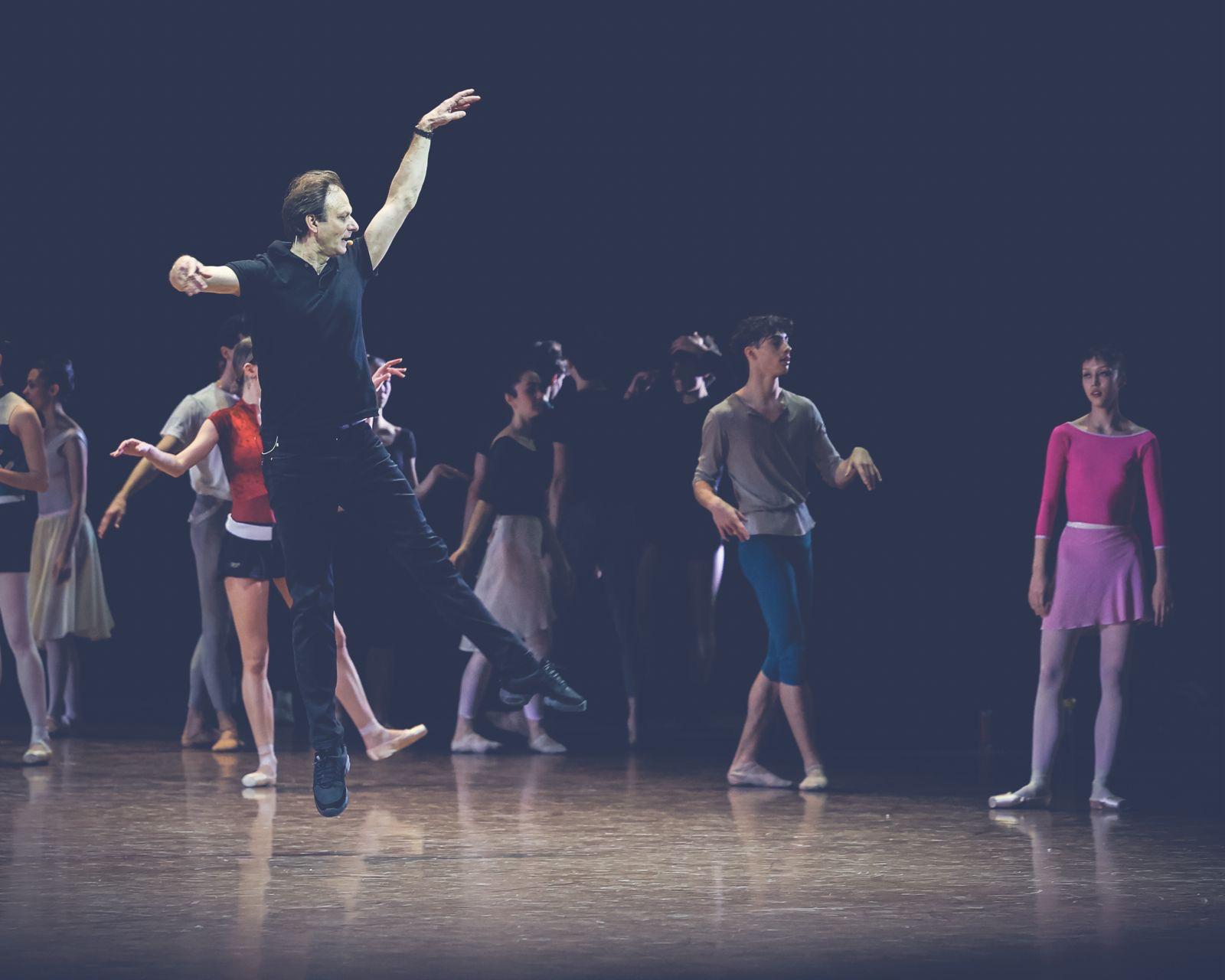 Photo avec l´aimable autorisation de Maria-Helena Buckley Photo Maestro Andrey Klemm Opéra de Paris Ballet